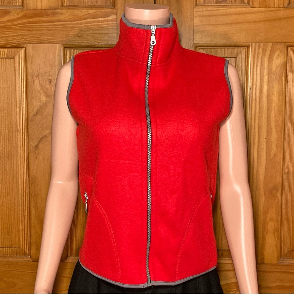 NWOT Z.ro Collection Vintage 80s Vest Red Gray Size M Medium
